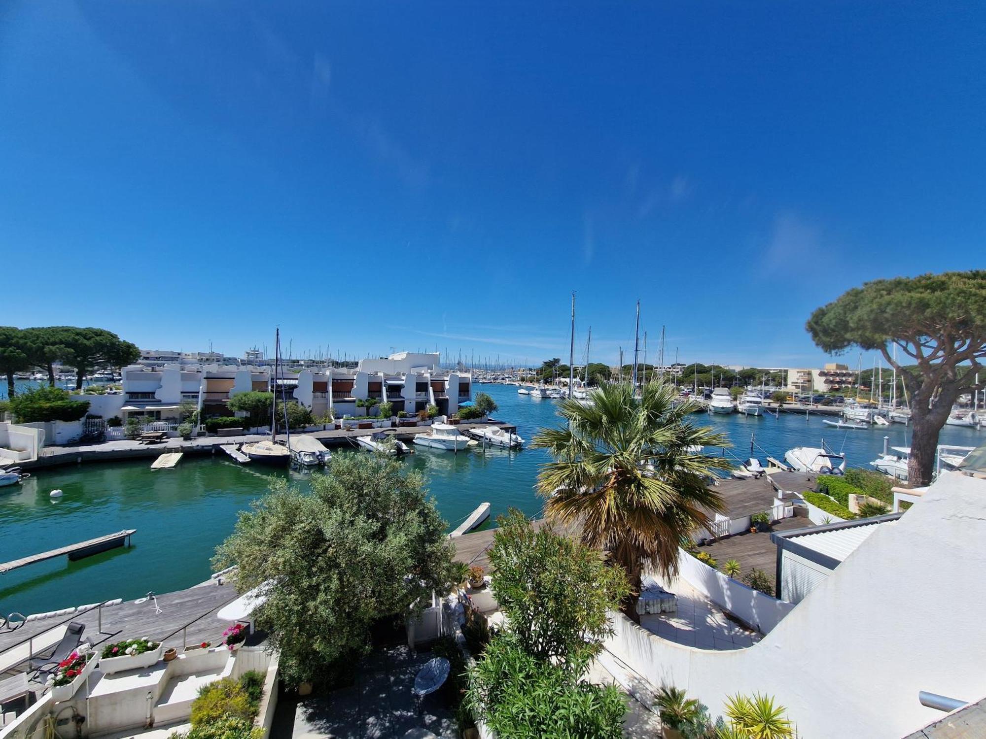 Marina Exceptionnelle - 8 Pers - 120 M2 Vue Mer - Suites Parentales - Cinema - Ponton Le Grau-du-Roi Exterior foto